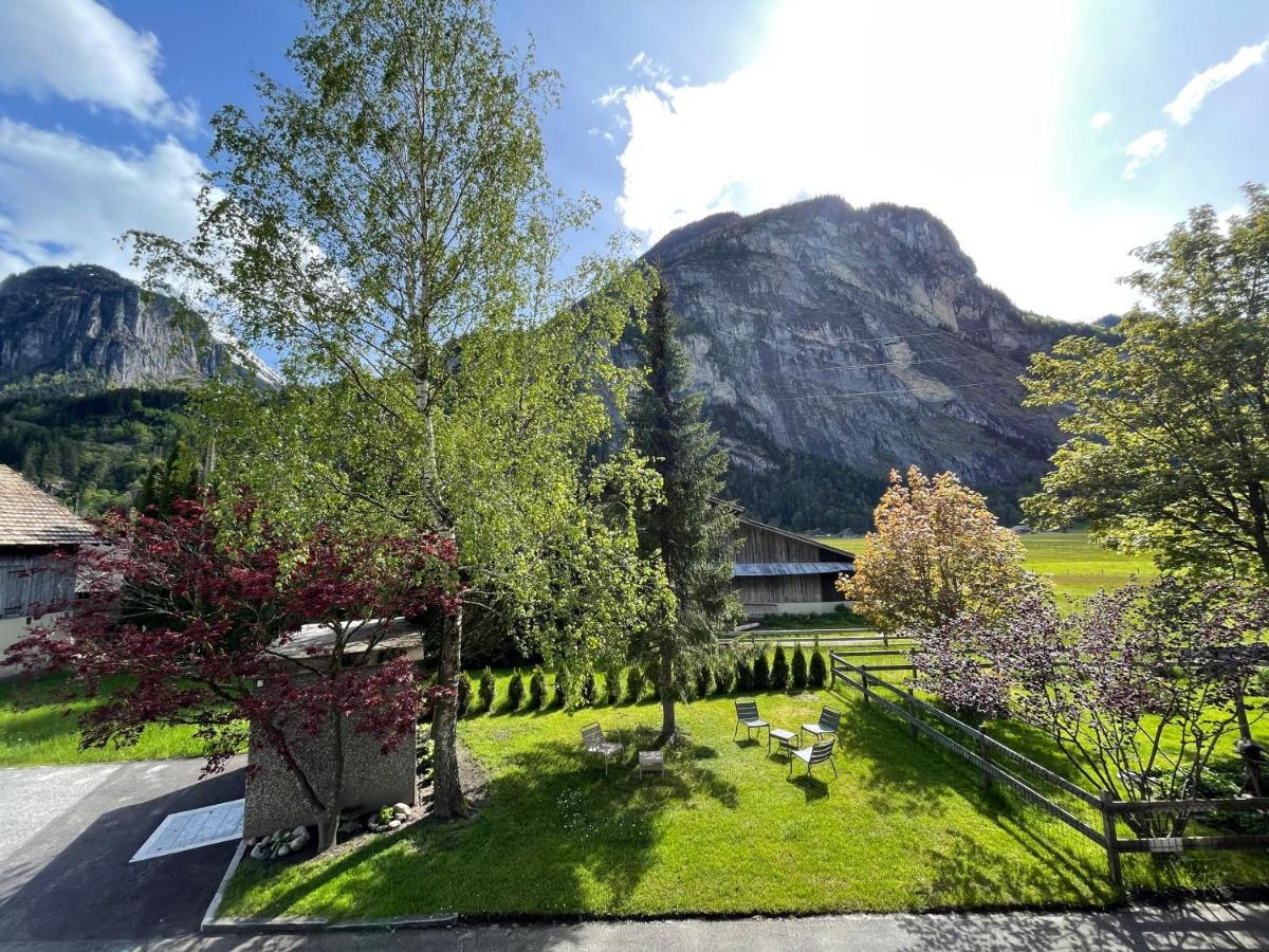 Hotel Restaurant Urweider Innertkirchen Buitenkant foto