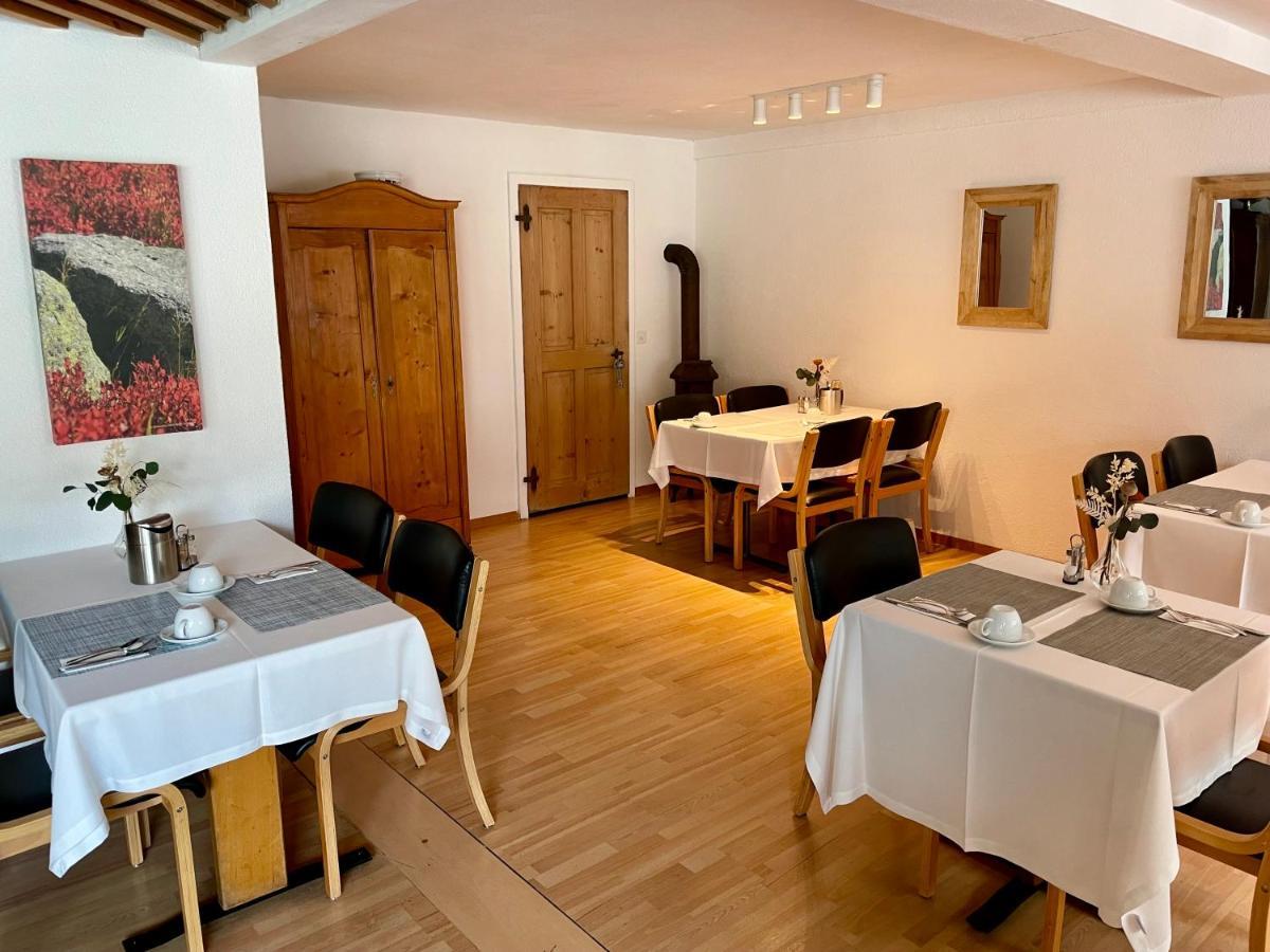 Hotel Restaurant Urweider Innertkirchen Buitenkant foto