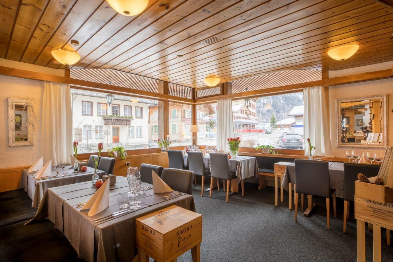 Hotel Restaurant Urweider Innertkirchen Buitenkant foto